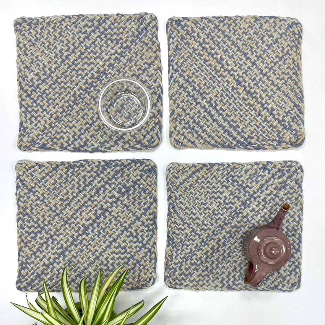 SQUARE PLACEMAT（GRAY/BLUE）